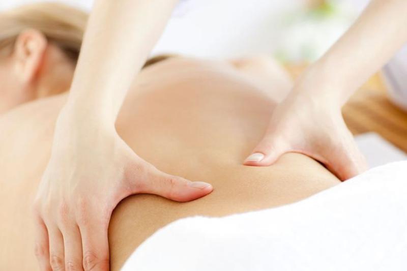 Masáž záda a šíje, 60` 🪷